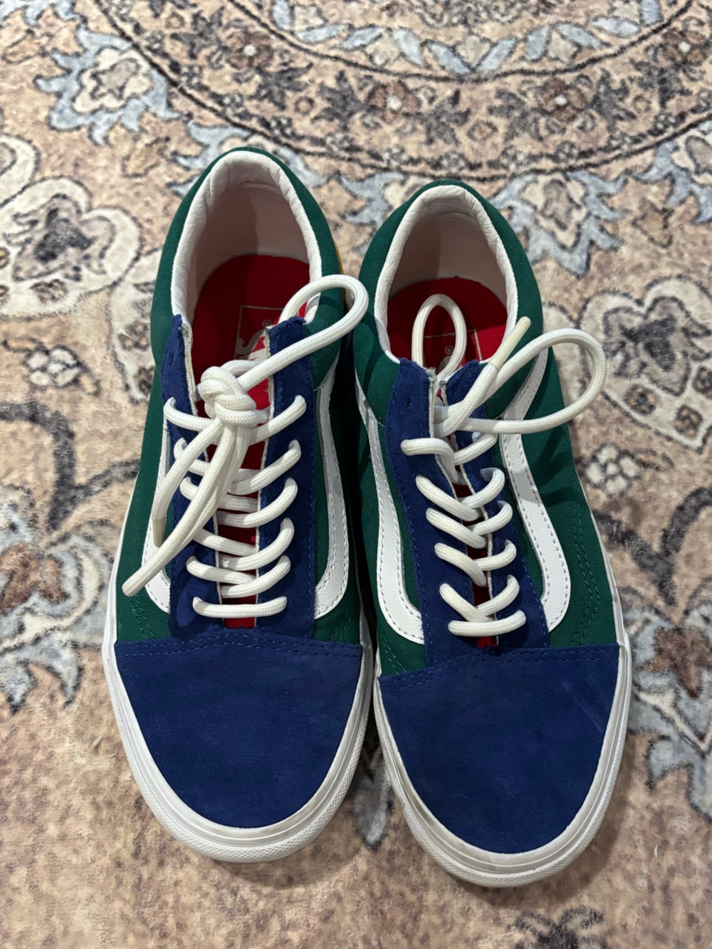 Vans Low-Top Sneakers in Green, Navy & White